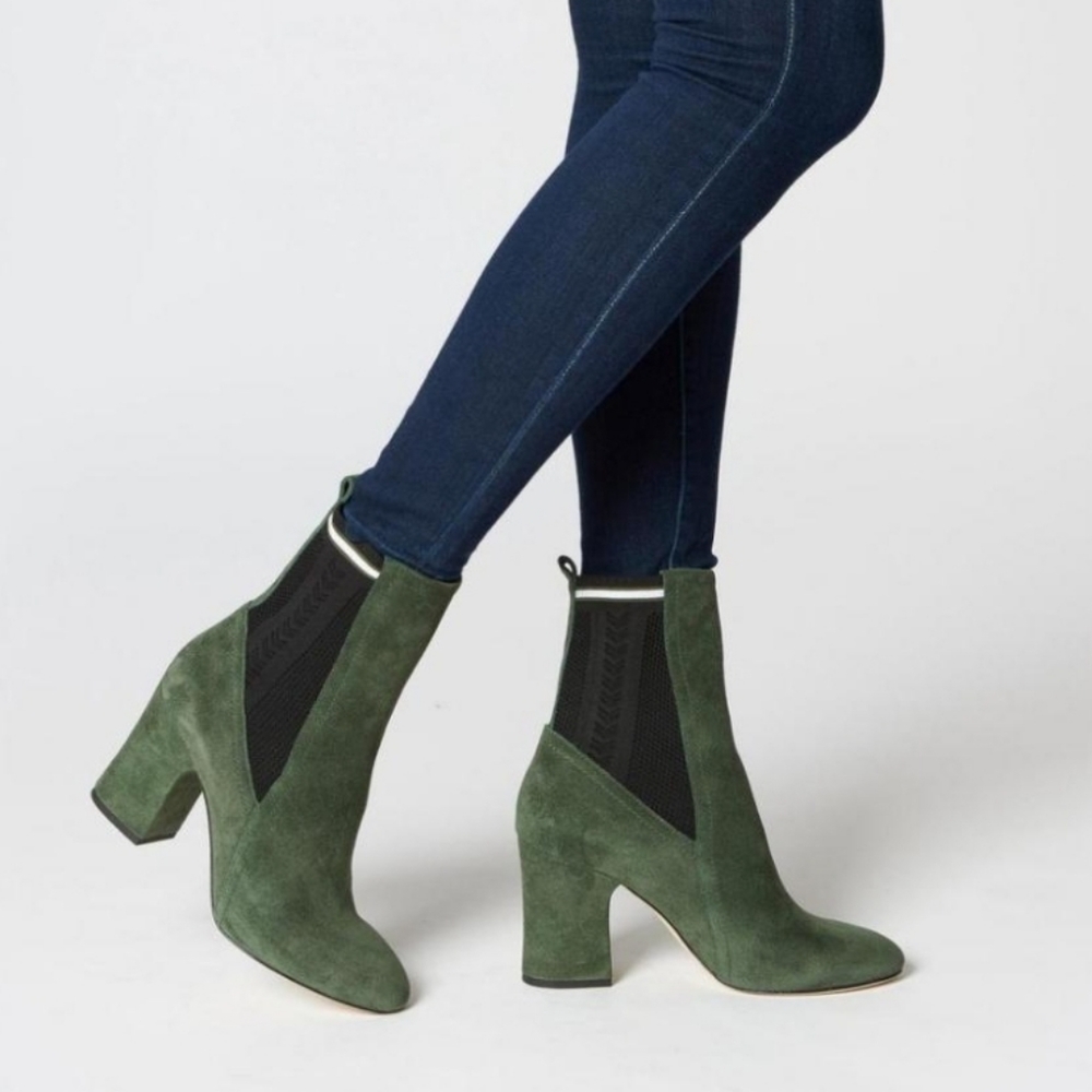 Etienne Aigner Size 9 Marelle Bootie Pine